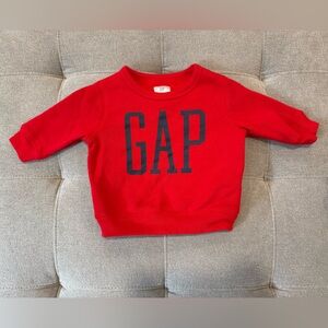 GAP Kids Bright Red Crewneck Sweatshirt with Navy Logo 6-12m summer cozy preppy